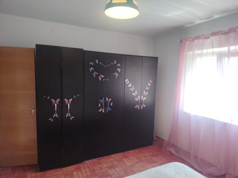 Dristor, metrou, ap. 2 camere decomandat,